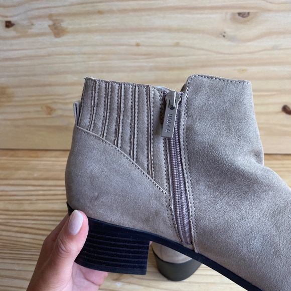 UNISA Tan Suede Heeled Ankle Boots - Picture 5 of 7